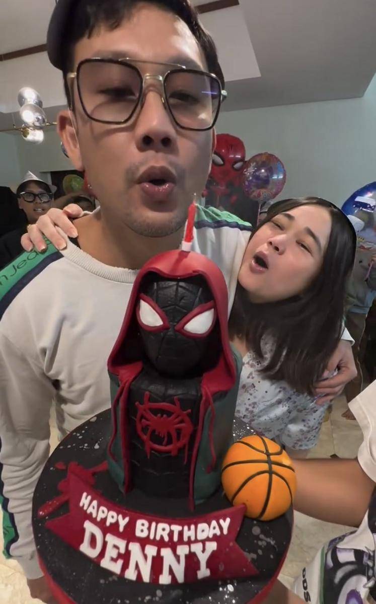potret kejutan ulang tahun Denny Sumargo (Instagram.com/sumargodenny)