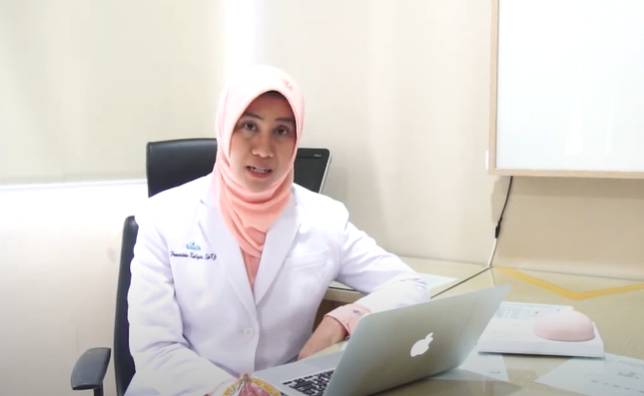 Dr. dr. Farida Briani Sobri, Sp.B(K)Onk, adalah seorang dokter bedah onkologi (Youtube/MMC Hospital)