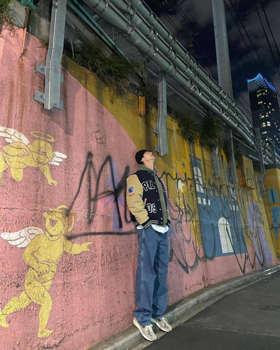 mix and match jaket ala Byeon Woo Seok (instagram.com/@byeonwooseok)