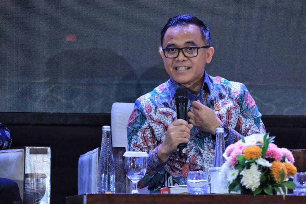 Menteri Pendayagunaan Aparatur Negara dan Reformasi Birokrasi (PANRB), Abdullah Azwar Anas dalam Forum Diskusi Kinerja Reformasi Birokrasi Indonesia, dan Peluncuran Buku Anti Mainstream Bureaucracy, di Jakarta, Kamis (10/10). (dok. KemenpanRB)