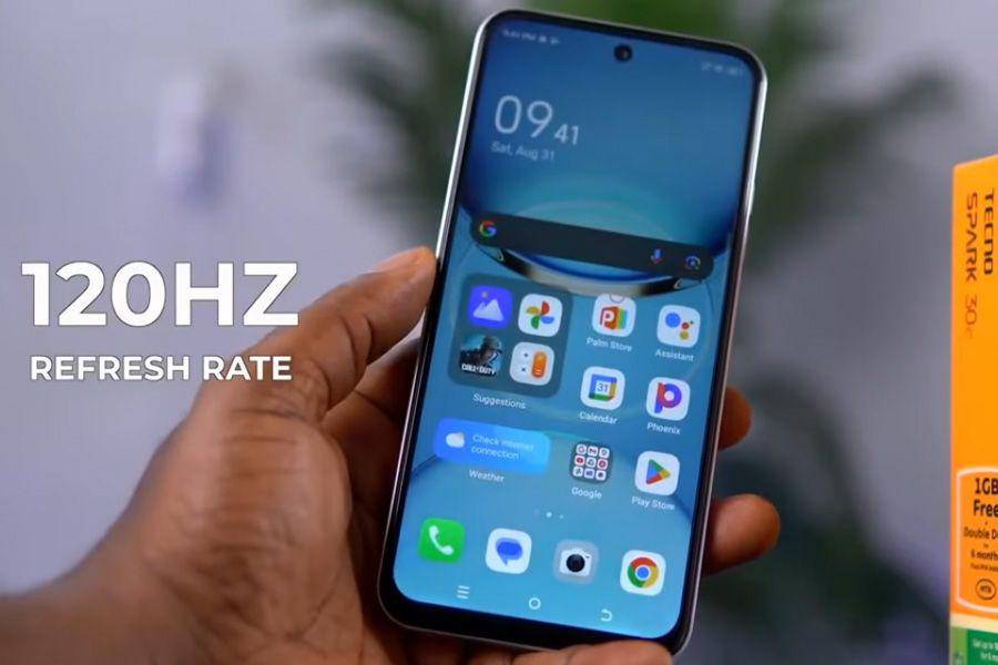 potret TECNO Spark 30C (dok. youtube.com/VK Progress)