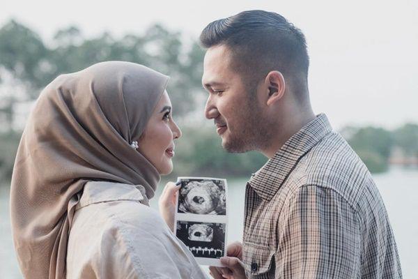 7 Momen Kesha Ratuliu Umumkan Kehamilan Calon Anak Ketiga