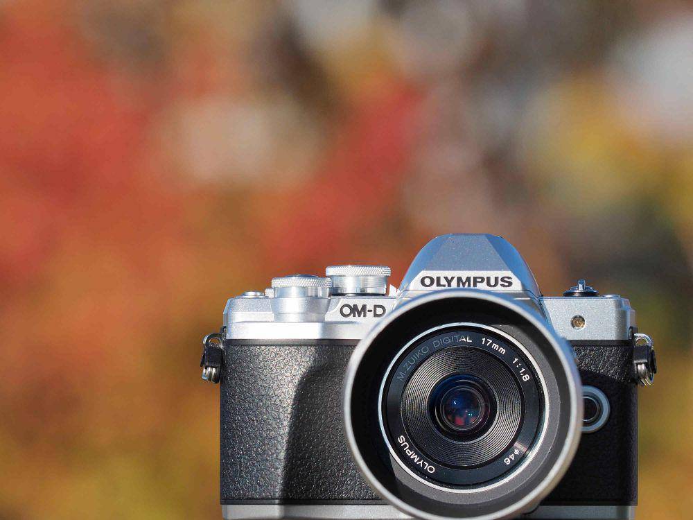 5 Kamera Mirrorless Mini Terbaik Harus Kamu Miliki 2025!