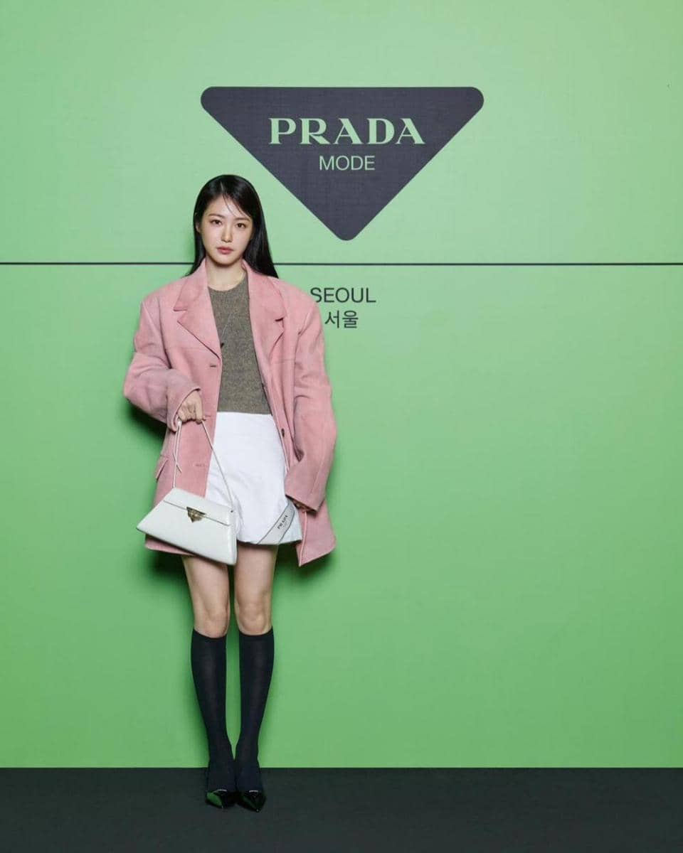 Shin Ye Eun (instagram.com/__shinyeeun)