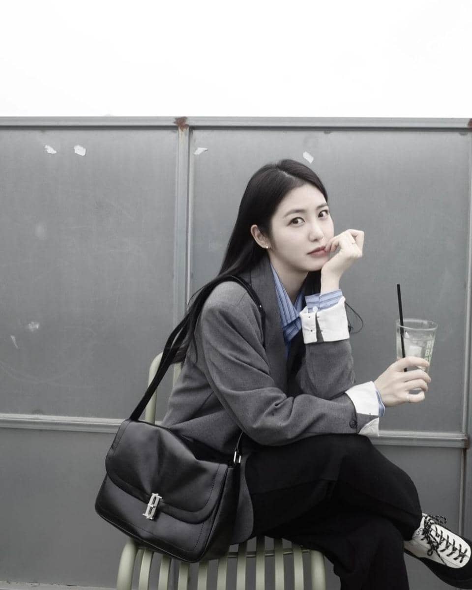Shin Ye Eun (instagram.com/__shinyeeun)