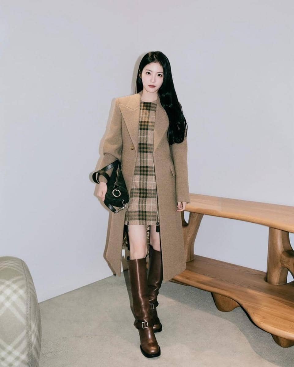Shin Ye Eun (instagram.com/__shinyeeun)