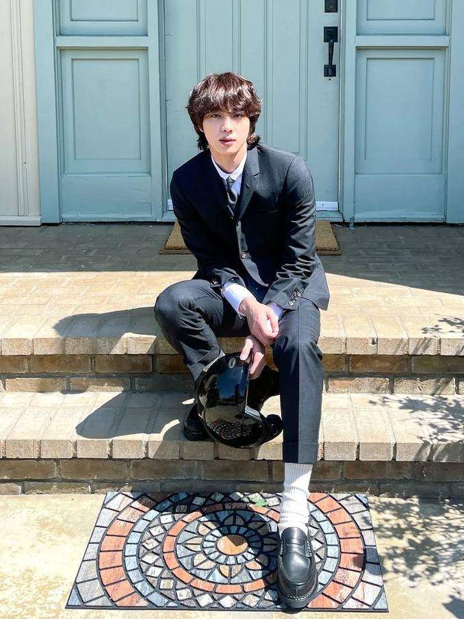 potret Jin BTS (instagram.com/jin)