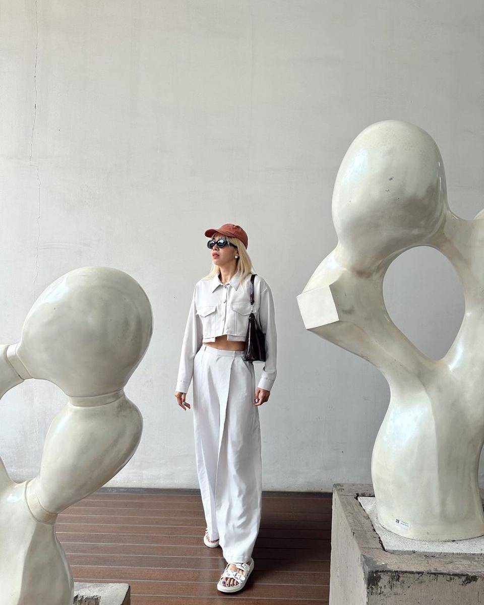 OOTD Nuansa Putih ala Cindy Karmoko (instagram.com/cindykarmoko)