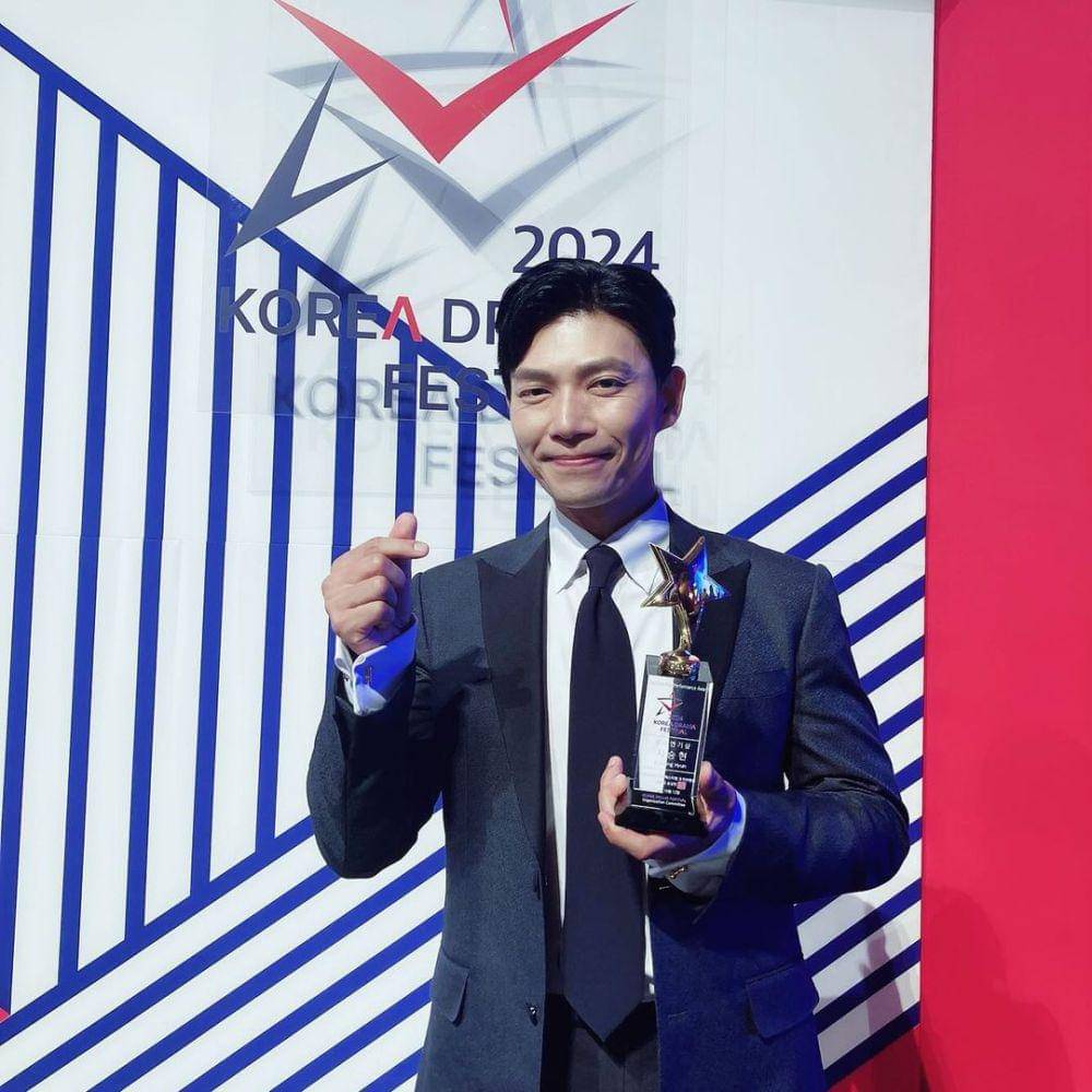 Ji Seung Hyun (instagram.com/seunghyun_1219)