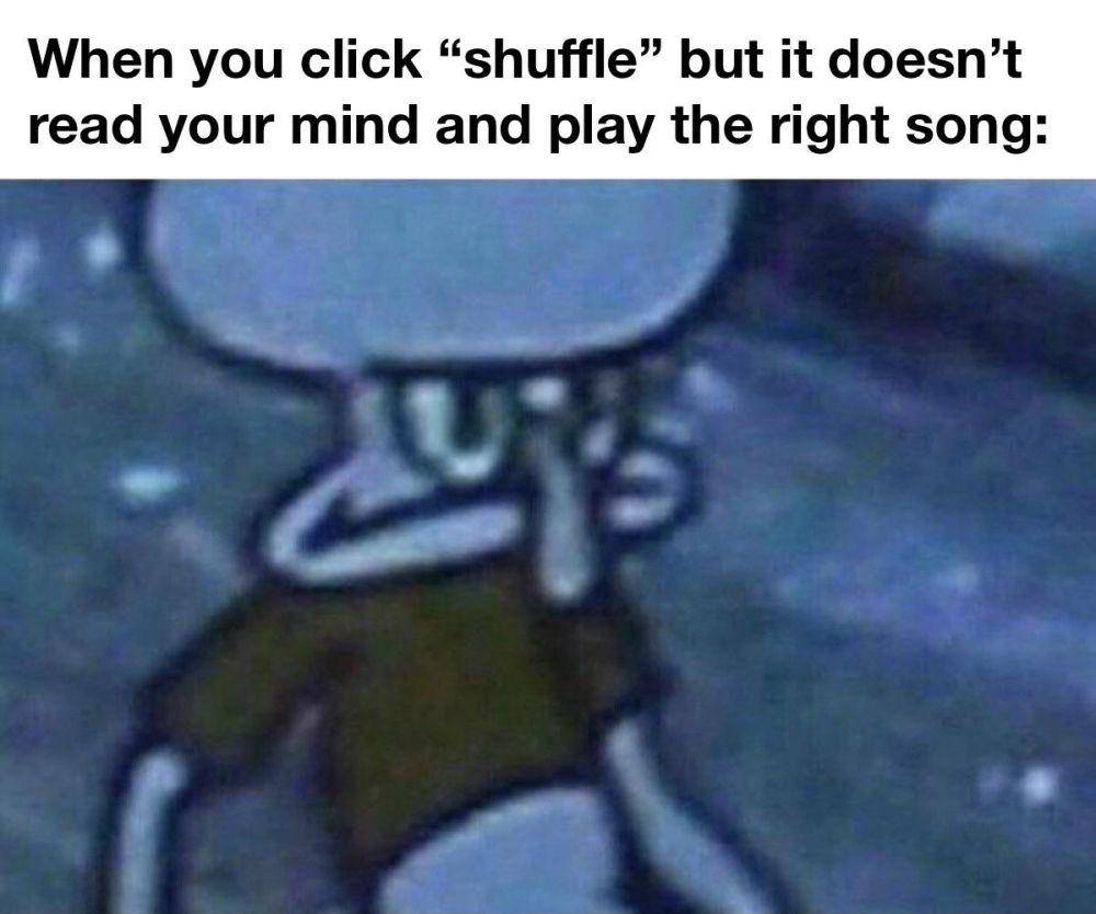 meme dengerin lagu secara acak (reddit.com/deleted)