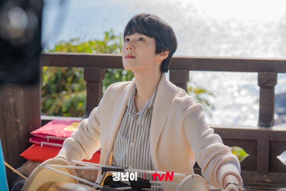 still cuts Jung Eun Chae di drakor Jeong Nyeon: The Star is Born (instagram.com/tvn_drama)