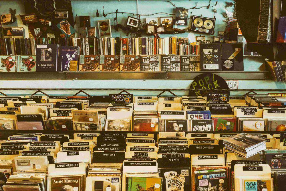 Record store (Ilustrasi toko musik. Mick Haupt/Unsplash)