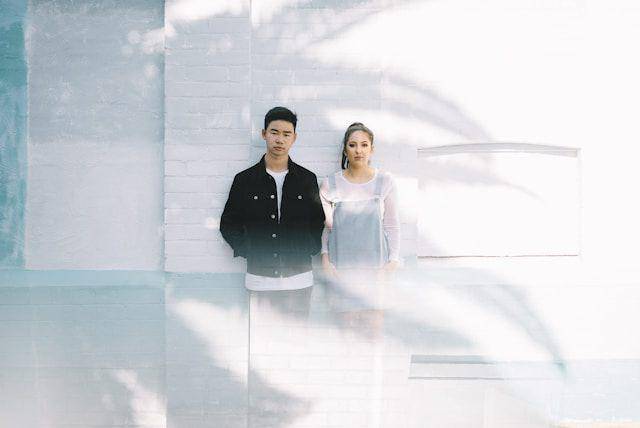 ilustrasi persahabatan laki-laki dan perempuan (unsplash.com/Henri Pham)
