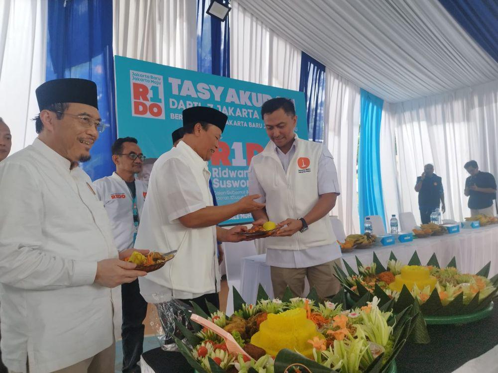 Cawagub Suswono Gaet Warga Jakarta dengan Program Bakwan Sampai Semur