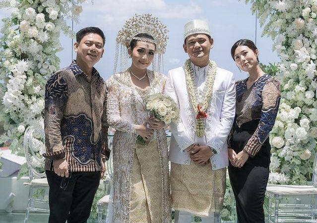7 Potret Akad Nikah Junaidy Adik Bobon Santoso, Resmi Jadi Mualaf Juga