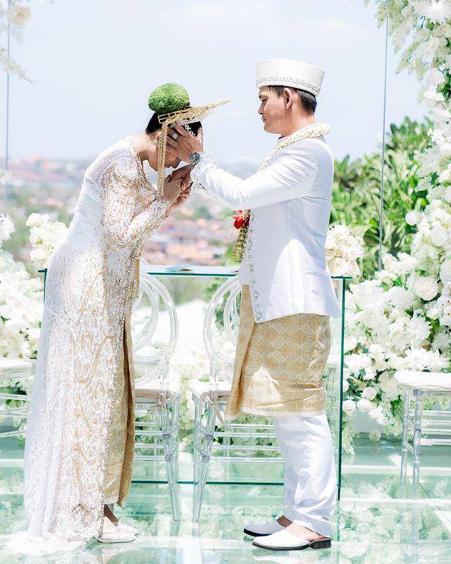 potret akad nikah Junaidy Santoso, adik Bobon Santoso (Instagram.com/bobonsantoso)