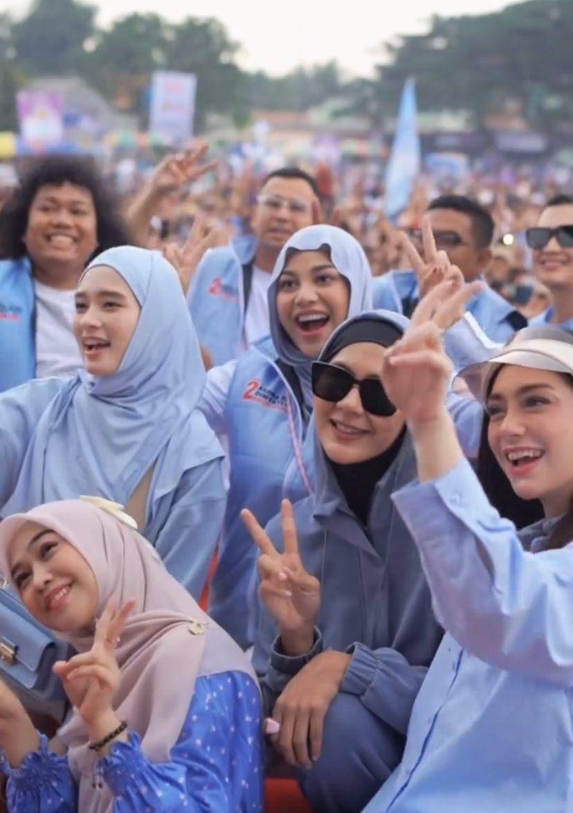 potret Paula Verhoeven hadiri kampanye cagub Andra Soni (Instagram.com/paula_verhoeven)
