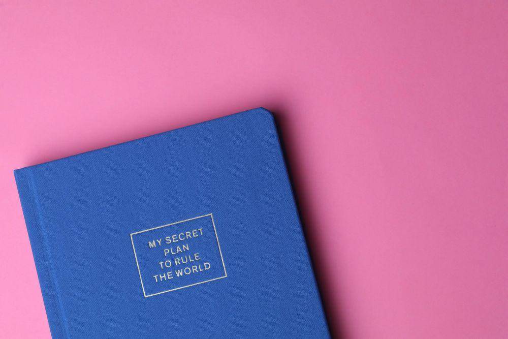 ilustrasi buku jurnal (pexels.com/Ann H)