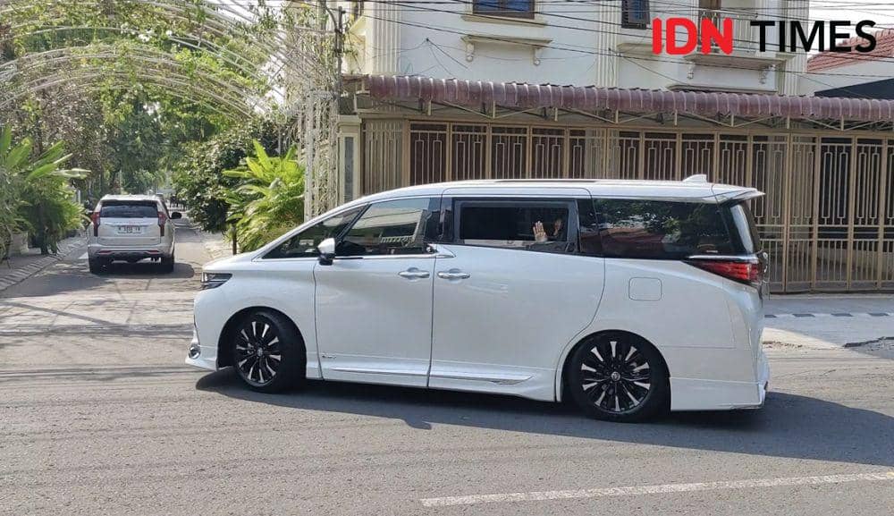 [BREAKING] Prabowo Temui Jokowi di Sumber Solo