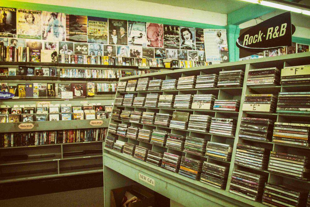 Record store (Ilustrasi toko musik. Mick Haupt/Unsplash)