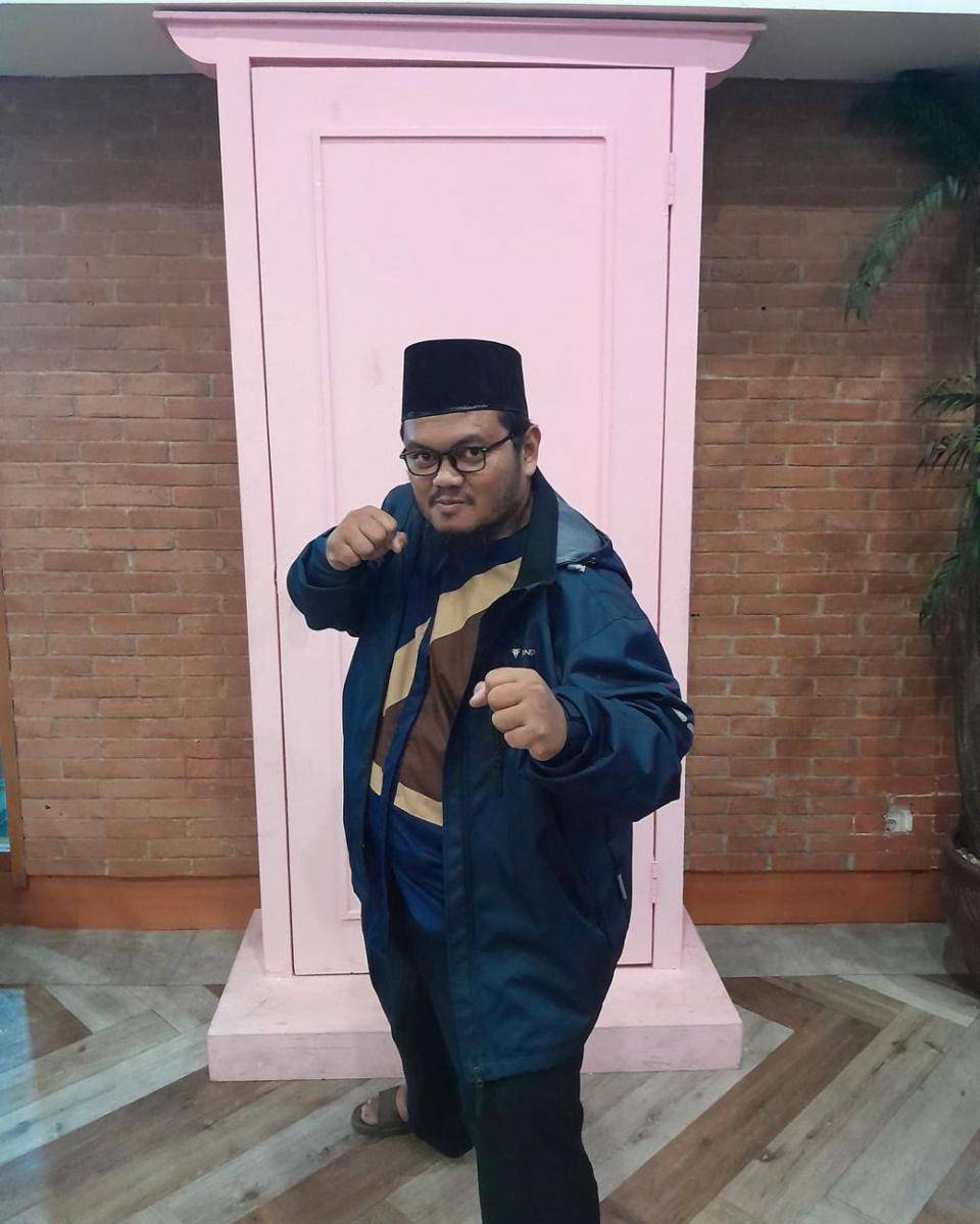 Guru Gembul (instagram.com/gurugembul)