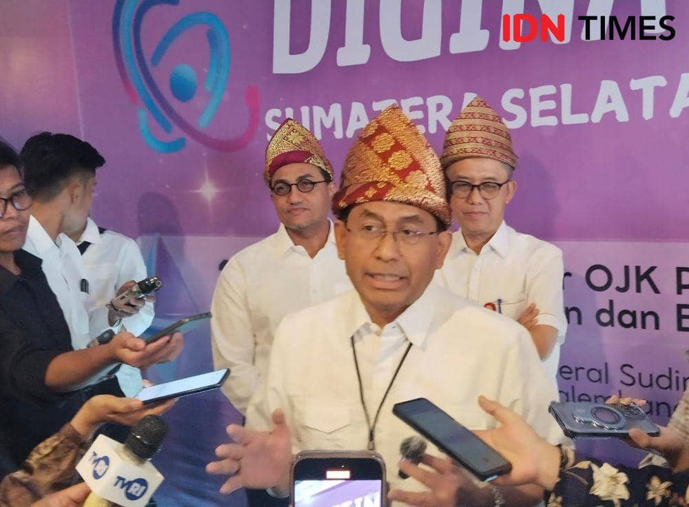 Kepala OJK Sumsel Babel Arifin Susanto (IDN Times/Feny Maulia Agustin)