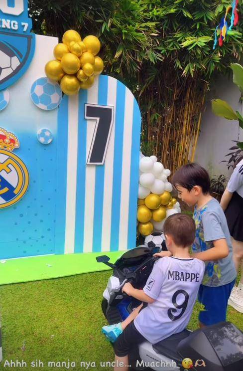 ulang tahun Cio anak Celine Evangelista (Instagram.com/celine_evengelista)