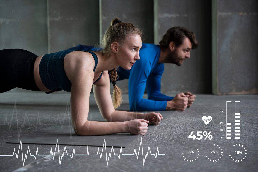 Ilustrasi HIIT cardio dengan plank (freepik.com/freepik)
