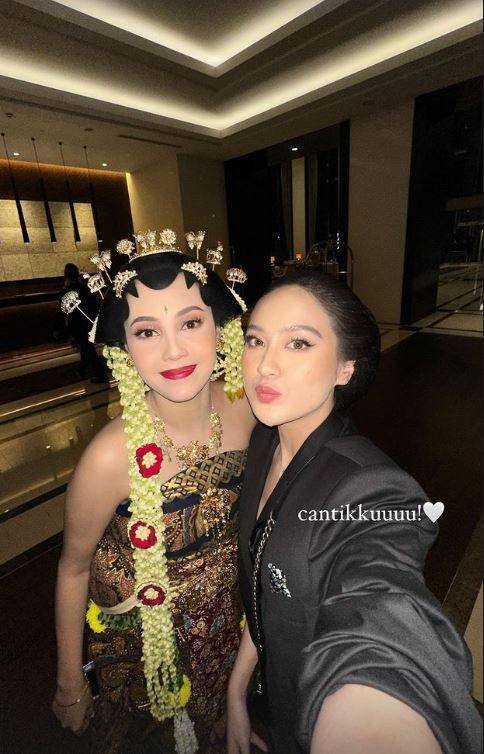 Salshabilla Adriani jadi bridesmaid Anggika (Instagram.com/salshabillaadr)