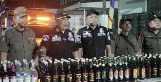 Pemkot Tangerang Razia di Batuceper, 147 Botol Disita Satpol PP