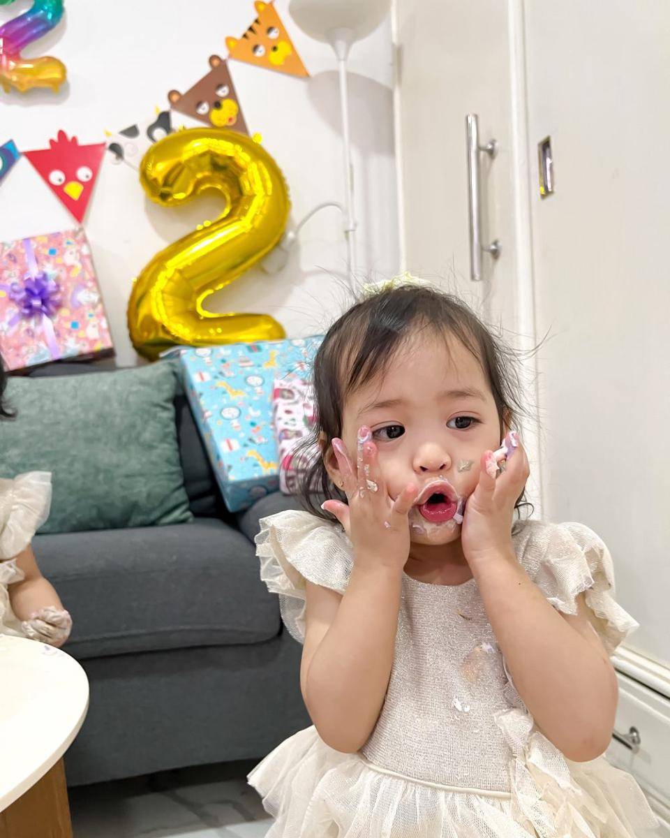 potret ulang tahun ke-2 putri Anisa Rahma (instagram.com/anisarahma_12)