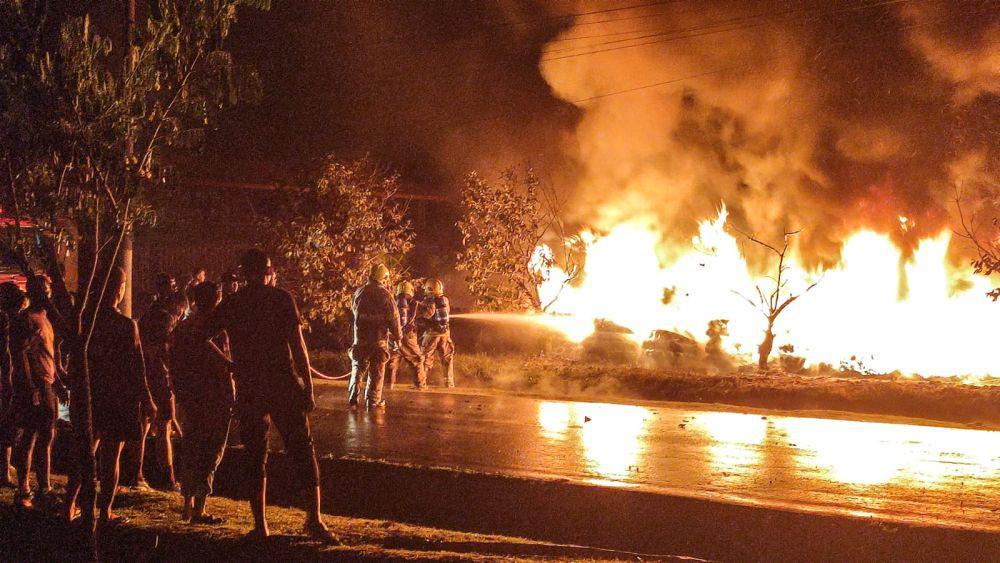 Sejumlah Bangunan di Markas TNI Denkav 3/SC Mimika Terbakar