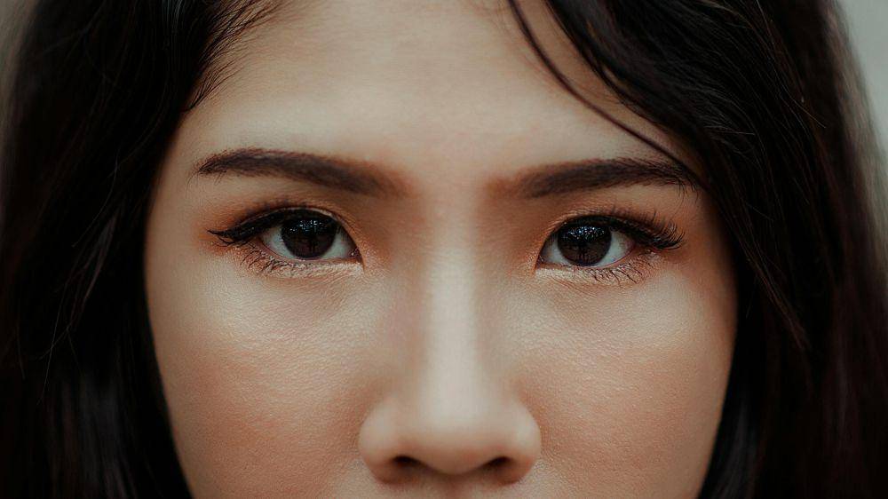 Tatapan Mata oleh Min An (pexels.com)