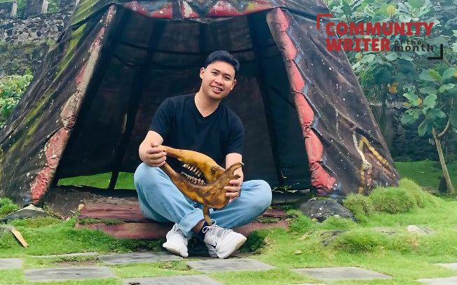 Menulis ala Mito Rudito dan Siasat Bertahan dari Minimnya Honor Guru