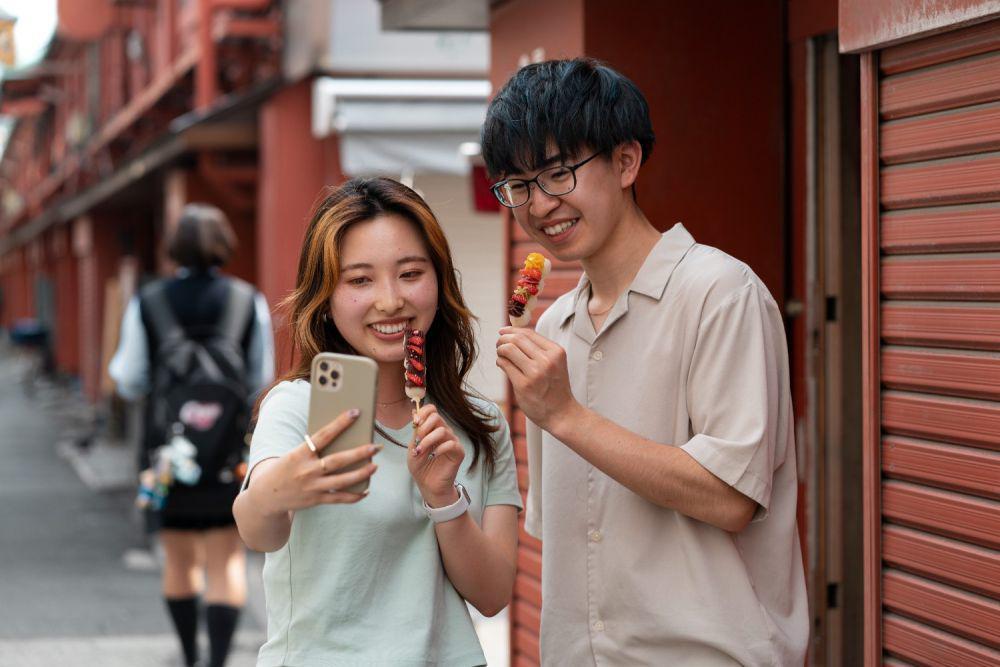 5 Bukti Kamu Terjebak Friendzone Tapi Nggak Mau Ngaku, Waktunya Sadar!