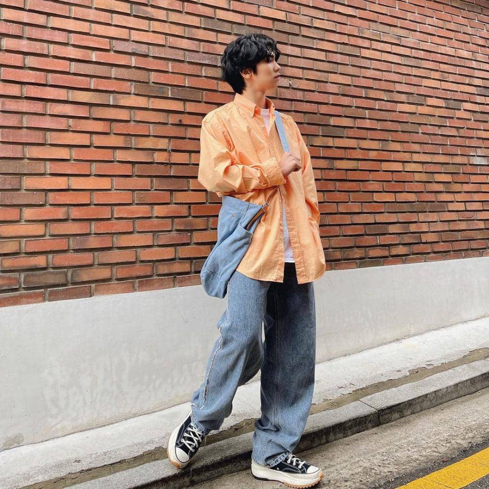 mix and match jeans ala Rocky (instagram.com/p_rocky)