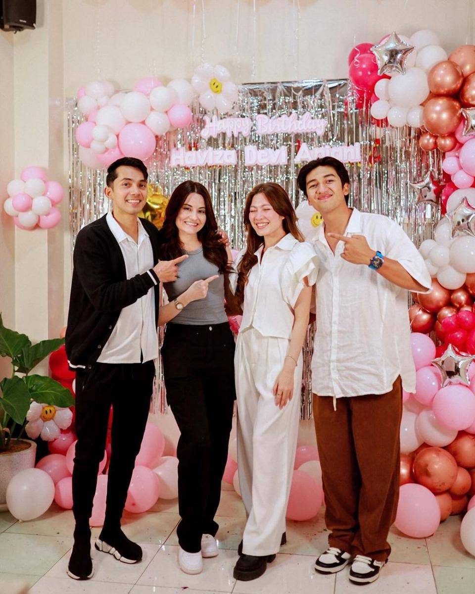 Gaya Couple Haviza Devi Anjani dan Harris Vriza (instagram.com/harrisvriza)
