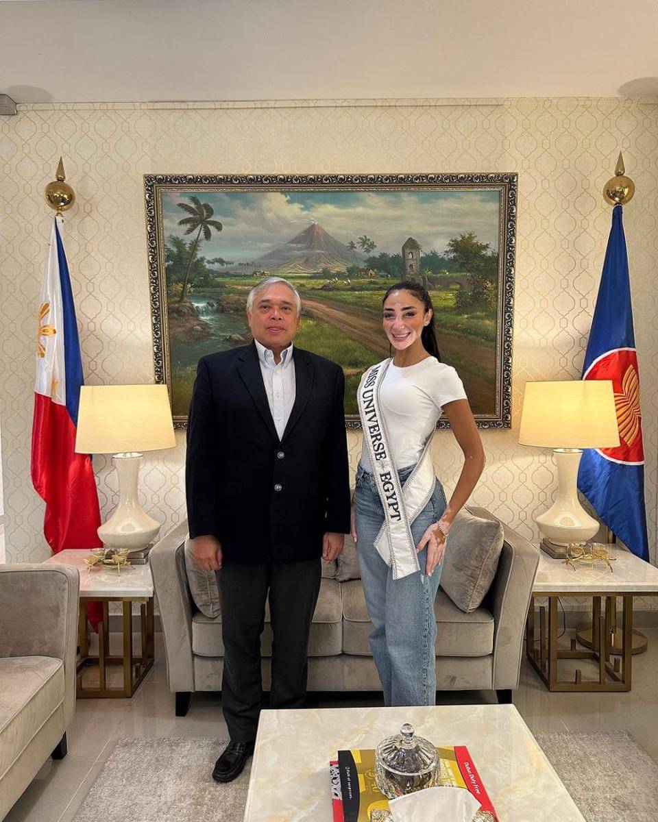 Potret Miss Universe Mesir 2024 Logina Salah (Instagram.com/loginasalah)