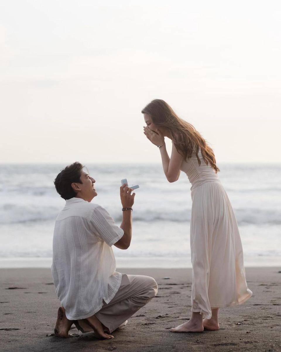 Gaya Haviza Devi Anjani Saat Dilamar Harris Vriza (instagram.com/harrisvriza)
