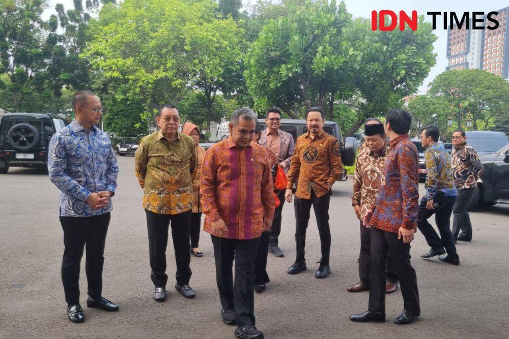 Pimpinan MPR RI menemui Presiden Jokowi di Istana Kepresidenan Jakarta, Senin (14/10/2024) (IDN Times/Ilman Nafi'an)