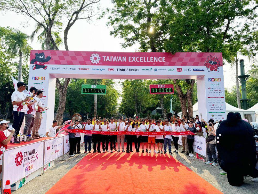 Taiwan Excellence Happy Run 2024 sukses dihelat. (Dok. Starlux Airlines)