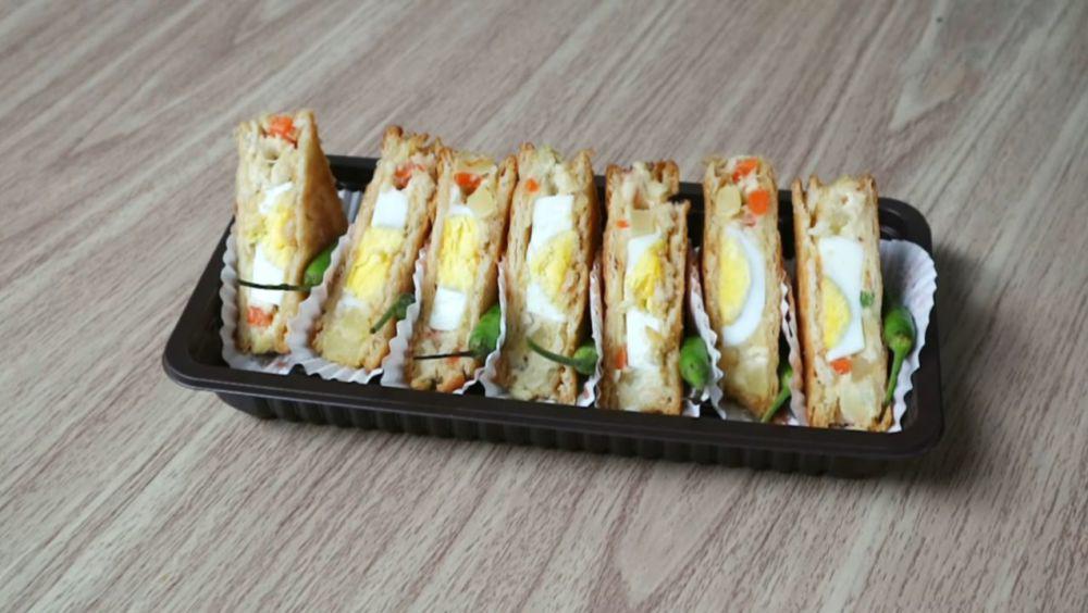 Resep Gabin Isi Ragout Ayam yang Gurih dan Renyah di Mulut