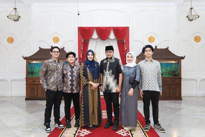 Istri Teuku Riefky, Adinda Yuanita (instagram.com/agassirevano)