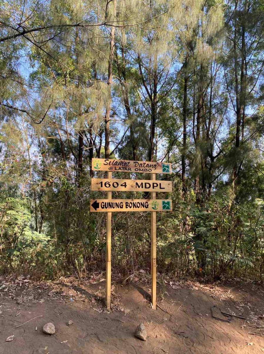 Pos 1 Latar Omboh Gunung Bokong. (dok. pribadi/Dian Afrilla)