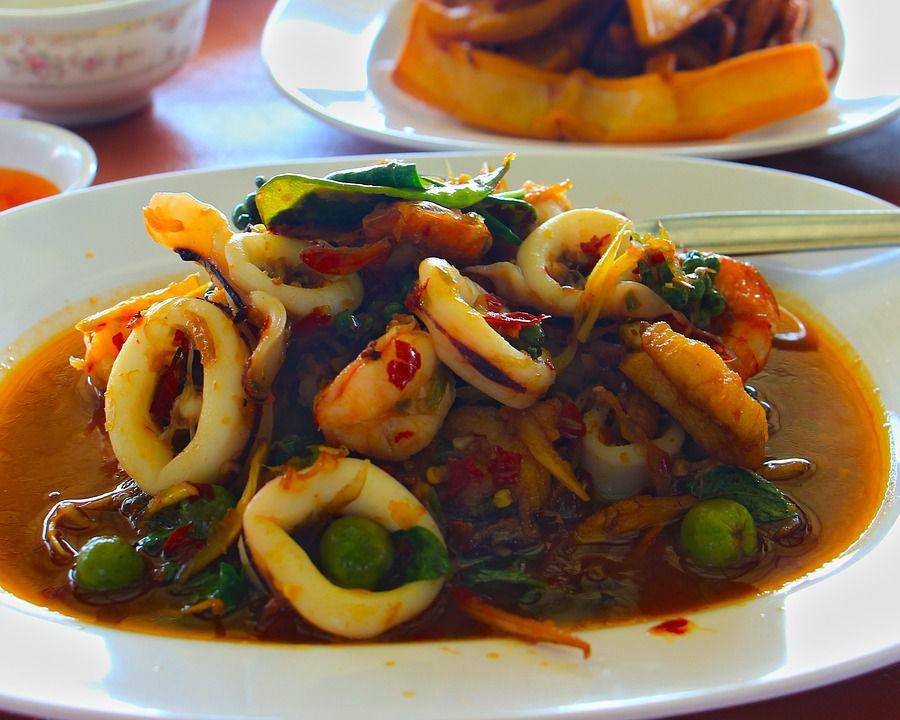 ilustrasi cumi masak mentega (pixabay.com/Watcharapong Hongsaeng)