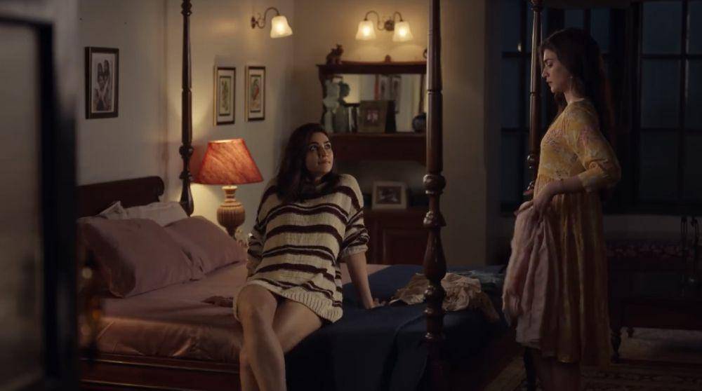 Kriti Sanon dalam film Do Patti (dok. Netflix/Do Patti)
