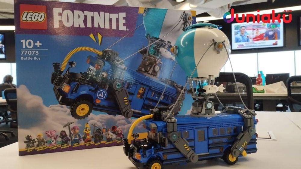 Foto LEGO® Fortnite Battle Bus, diambil oleh Fahrul Razi Uni Nurullah. (Dok. LEGO® , Duniaku.com/Fahrul Razi Uni Nurullah)