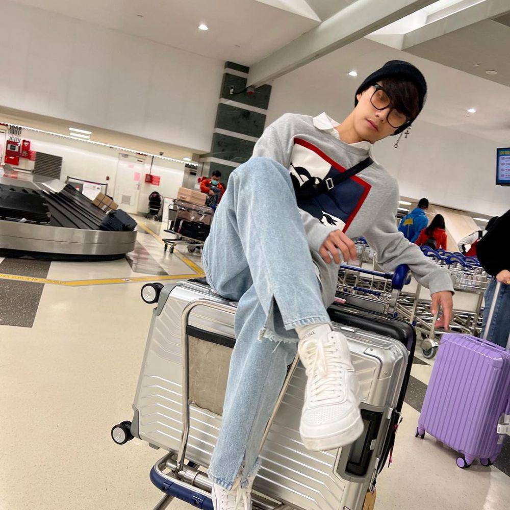 outfit star boy ala Ohm Pawat (instagram.com/ohmpawat)