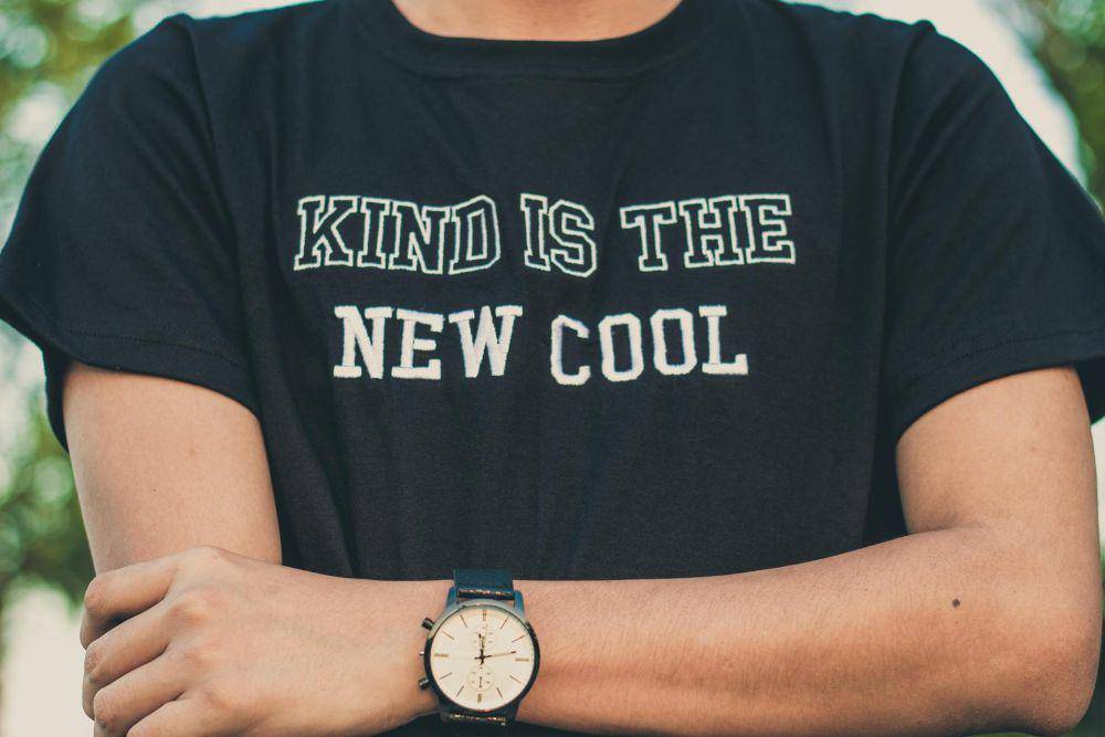 Tips berpakaian di musim panas (pexels.com/Muffin Creatives)