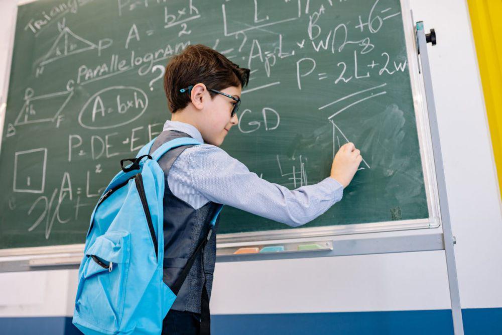 36 Istilah Matematika dalam Bahasa Inggris yang Umum